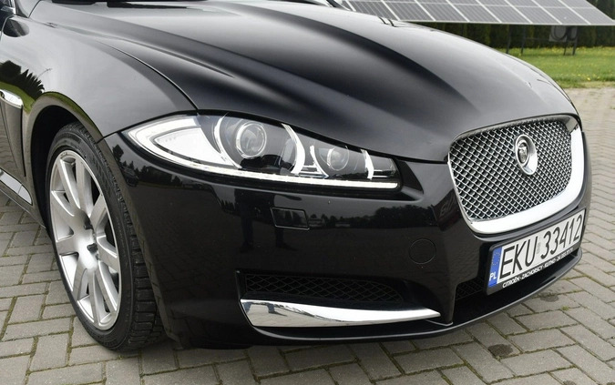 Jaguar XF cena 49900 przebieg: 214000, rok produkcji 2011 z Nałęczów małe 667